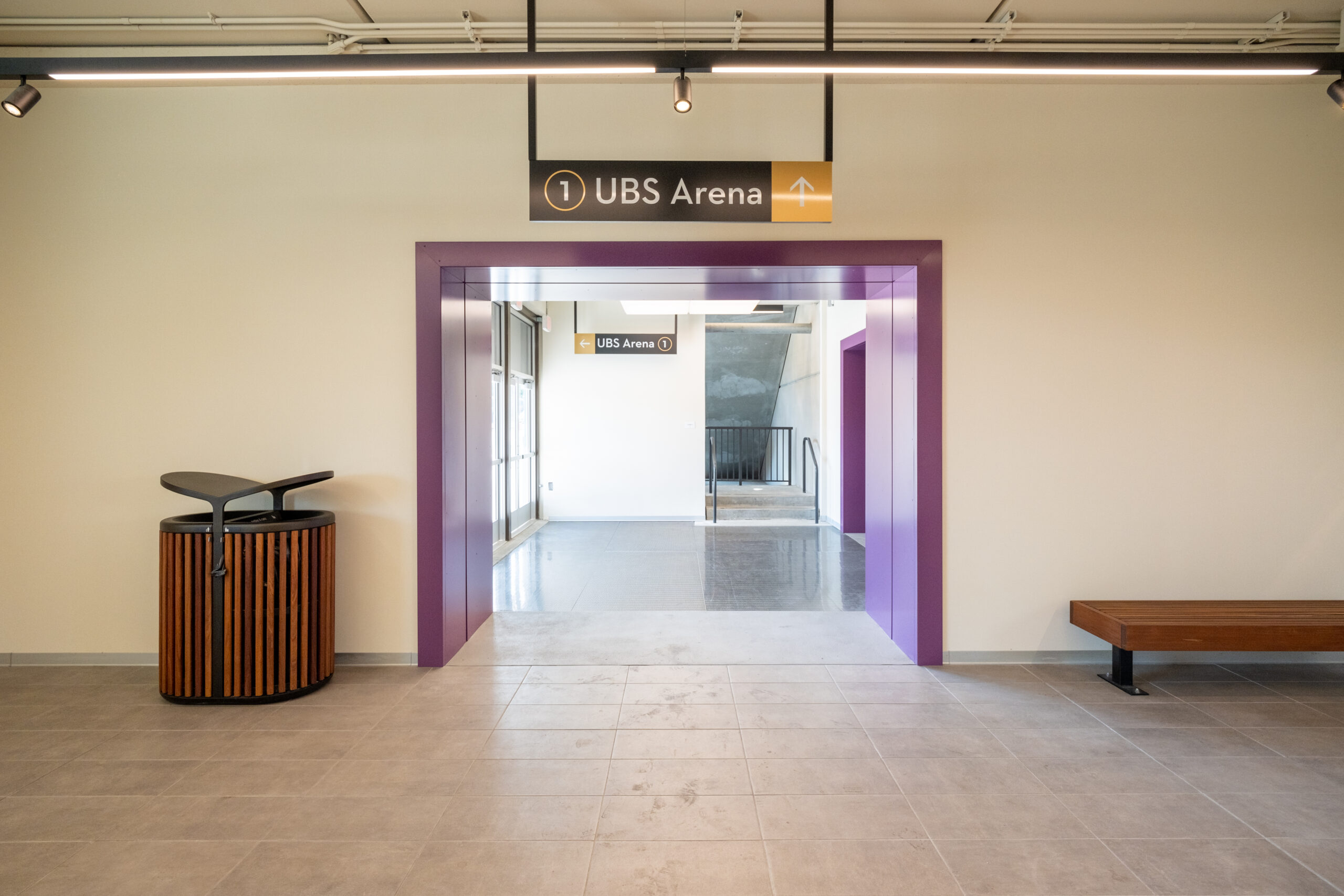 18_001688_00_Elevator Lobby_exit